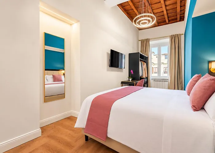 Boutique 81 - Spanish Steps Róma