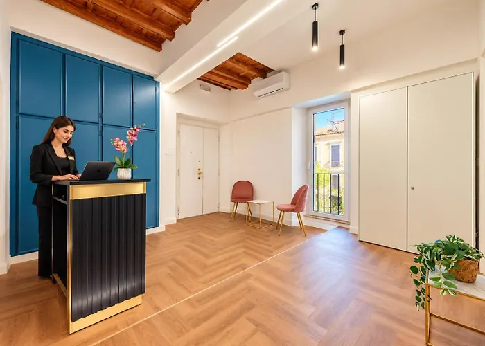 Vendégház Boutique 81 - Spanish Steps 4*